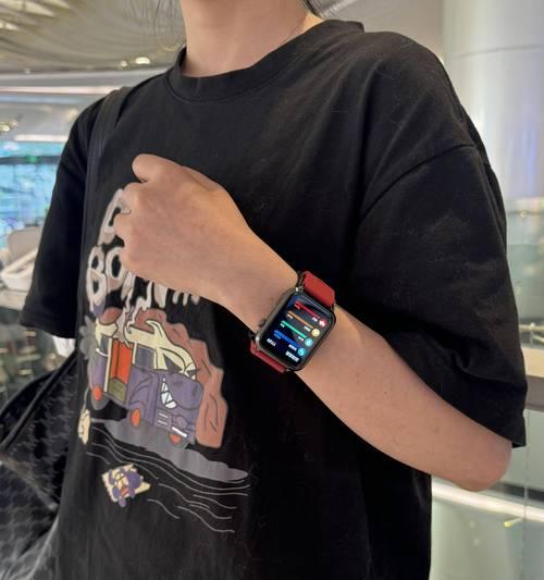 华为成人智能手表如何选择？选择时应该考虑哪些因素？